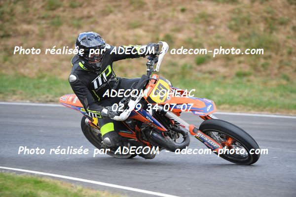 http://v2.adecom-photo.com/images//8.MOTO/2023/10_SUPERMOTARD_LOHEAC_2023/S3/MAZAUD_Thomas/41A_8551.JPG