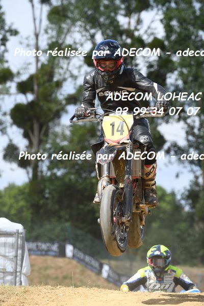 http://v2.adecom-photo.com/images//8.MOTO/2023/10_SUPERMOTARD_LOHEAC_2023/S3/POIRSON_Harry/41A_1671.JPG