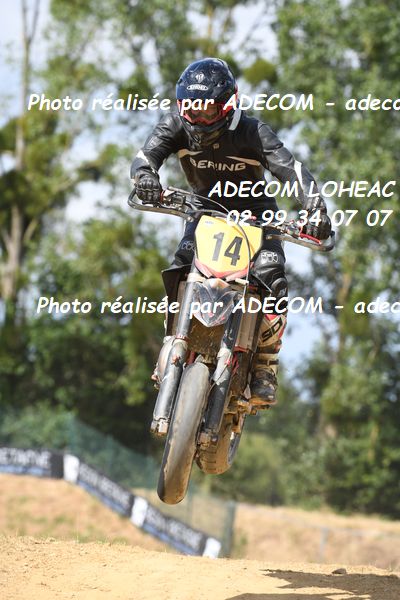 http://v2.adecom-photo.com/images//8.MOTO/2023/10_SUPERMOTARD_LOHEAC_2023/S3/POIRSON_Harry/41A_1803.JPG