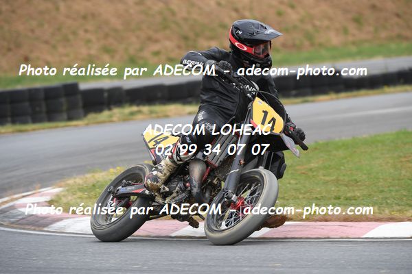 http://v2.adecom-photo.com/images//8.MOTO/2023/10_SUPERMOTARD_LOHEAC_2023/S3/POIRSON_Harry/41A_6164.JPG
