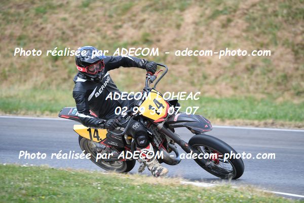 http://v2.adecom-photo.com/images//8.MOTO/2023/10_SUPERMOTARD_LOHEAC_2023/S3/POIRSON_Harry/41A_8531.JPG