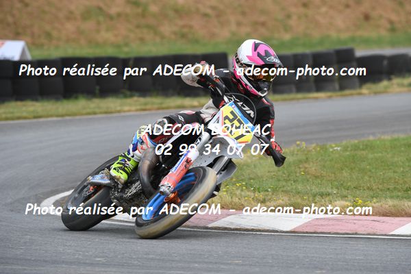 http://v2.adecom-photo.com/images//8.MOTO/2023/10_SUPERMOTARD_LOHEAC_2023/S3/STOJANOVIC_Adam/41A_6111.JPG