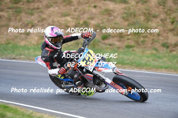 http://v2.adecom-photo.com/images//8.MOTO/2023/10_SUPERMOTARD_LOHEAC_2023/S3/STOJANOVIC_Adam/41A_8569.JPG