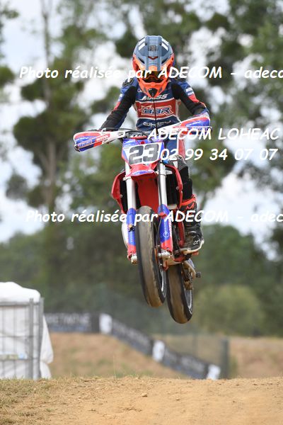 http://v2.adecom-photo.com/images//8.MOTO/2023/10_SUPERMOTARD_LOHEAC_2023/S4_65CC/BAFFELEUF_Louis/41A_1535.JPG