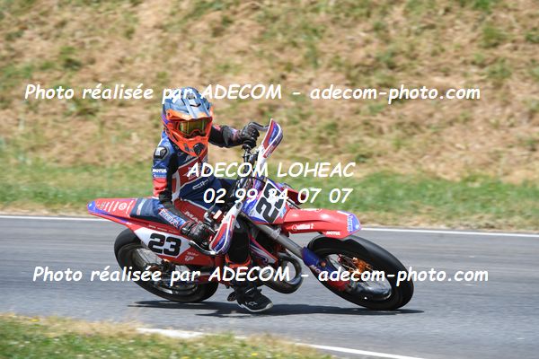 http://v2.adecom-photo.com/images//8.MOTO/2023/10_SUPERMOTARD_LOHEAC_2023/S4_65CC/BAFFELEUF_Louis/41A_8418.JPG
