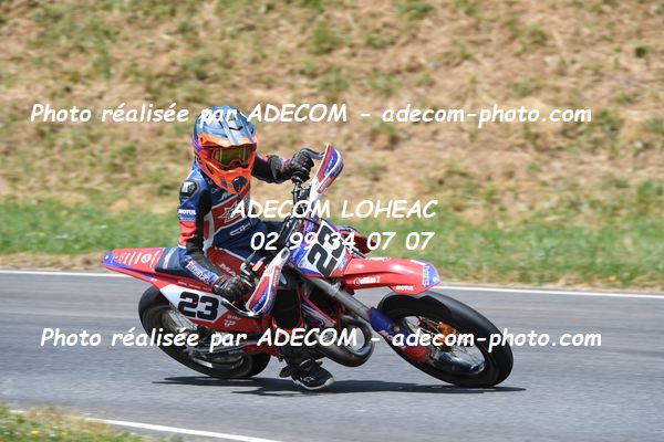 http://v2.adecom-photo.com/images//8.MOTO/2023/10_SUPERMOTARD_LOHEAC_2023/S4_65CC/BAFFELEUF_Louis/41A_8419.JPG