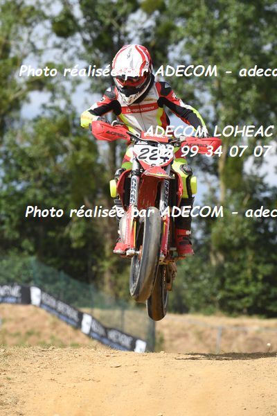 http://v2.adecom-photo.com/images//8.MOTO/2023/10_SUPERMOTARD_LOHEAC_2023/S4_65CC/BOSCH_Axel/41A_1626.JPG