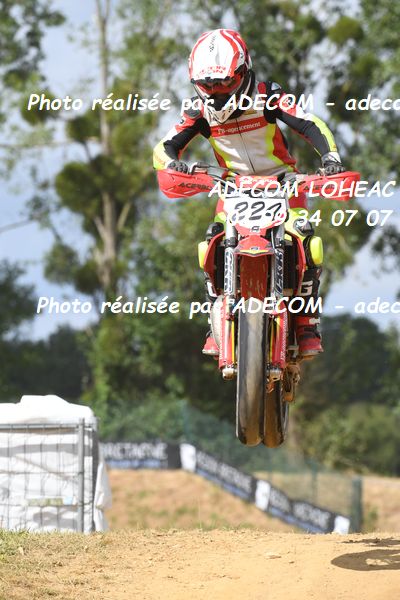 http://v2.adecom-photo.com/images//8.MOTO/2023/10_SUPERMOTARD_LOHEAC_2023/S4_65CC/BOSCH_Axel/41A_1649.JPG