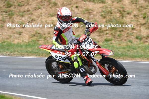 http://v2.adecom-photo.com/images//8.MOTO/2023/10_SUPERMOTARD_LOHEAC_2023/S4_65CC/BOSCH_Axel/41A_8375.JPG