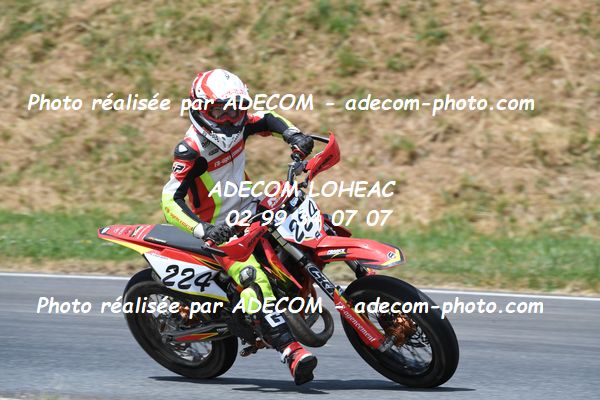 http://v2.adecom-photo.com/images//8.MOTO/2023/10_SUPERMOTARD_LOHEAC_2023/S4_65CC/BOSCH_Axel/41A_8390.JPG