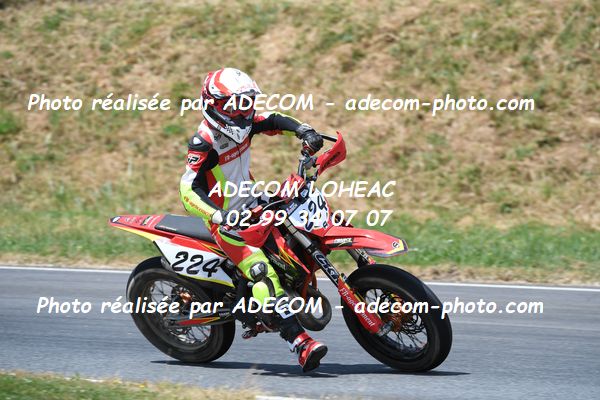 http://v2.adecom-photo.com/images//8.MOTO/2023/10_SUPERMOTARD_LOHEAC_2023/S4_65CC/BOSCH_Axel/41A_8420.JPG