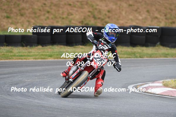 http://v2.adecom-photo.com/images//8.MOTO/2023/10_SUPERMOTARD_LOHEAC_2023/S4_65CC/CHIROT_Joshua/41A_5954.JPG