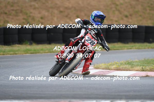 http://v2.adecom-photo.com/images//8.MOTO/2023/10_SUPERMOTARD_LOHEAC_2023/S4_65CC/CHIROT_Joshua/41A_5975.JPG