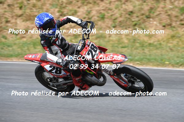 http://v2.adecom-photo.com/images//8.MOTO/2023/10_SUPERMOTARD_LOHEAC_2023/S4_65CC/CHIROT_Joshua/41A_8366.JPG