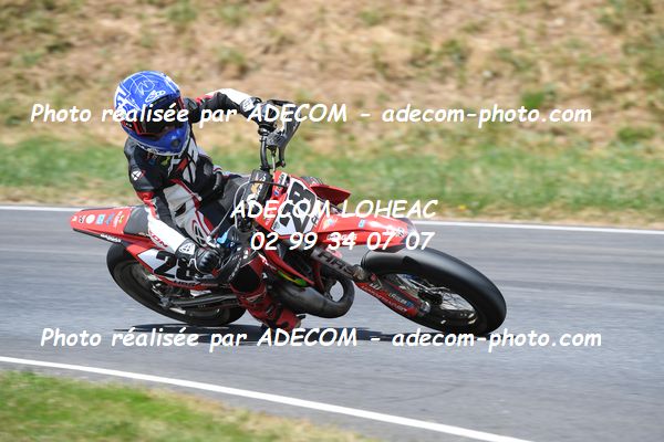 http://v2.adecom-photo.com/images//8.MOTO/2023/10_SUPERMOTARD_LOHEAC_2023/S4_65CC/CHIROT_Joshua/41A_8425.JPG