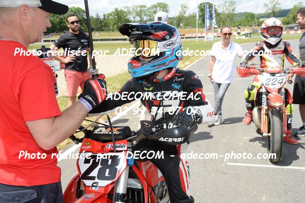 http://v2.adecom-photo.com/images//8.MOTO/2023/10_SUPERMOTARD_LOHEAC_2023/S4_65CC/CHIROT_Joshua/41E_5478.JPG