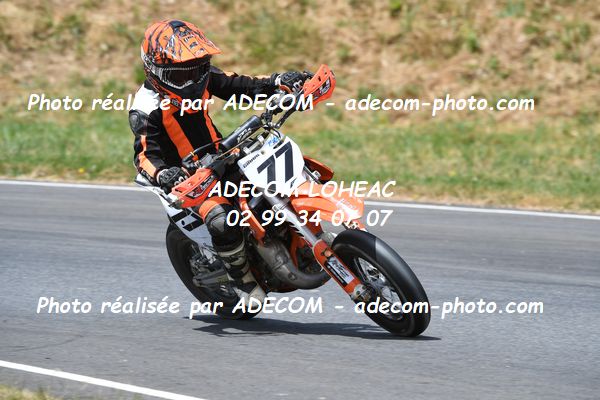 http://v2.adecom-photo.com/images//8.MOTO/2023/10_SUPERMOTARD_LOHEAC_2023/S4_65CC/DELBECQ_Nohan/41A_8379.JPG