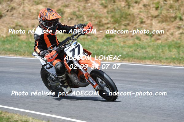 http://v2.adecom-photo.com/images//8.MOTO/2023/10_SUPERMOTARD_LOHEAC_2023/S4_65CC/DELBECQ_Nohan/41A_8407.JPG