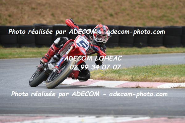 http://v2.adecom-photo.com/images//8.MOTO/2023/10_SUPERMOTARD_LOHEAC_2023/S4_65CC/DURAND_Valentin/41A_6002.JPG
