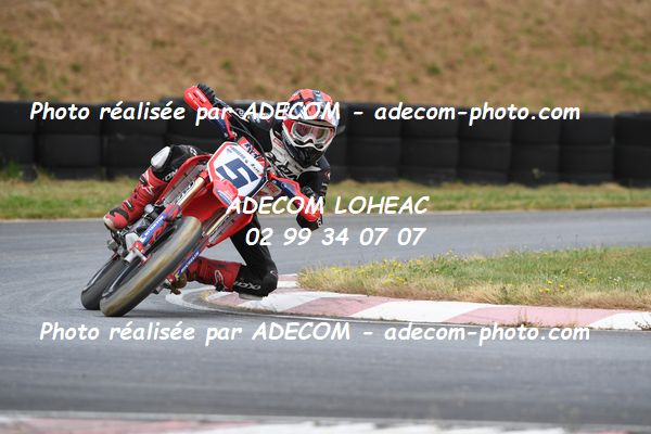 http://v2.adecom-photo.com/images//8.MOTO/2023/10_SUPERMOTARD_LOHEAC_2023/S4_65CC/DURAND_Valentin/41A_6026.JPG