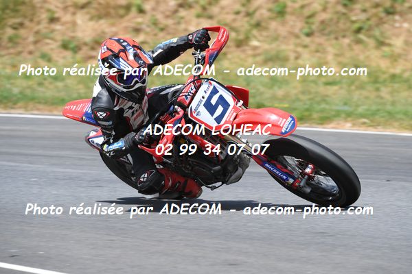 http://v2.adecom-photo.com/images//8.MOTO/2023/10_SUPERMOTARD_LOHEAC_2023/S4_65CC/DURAND_Valentin/41A_8381.JPG