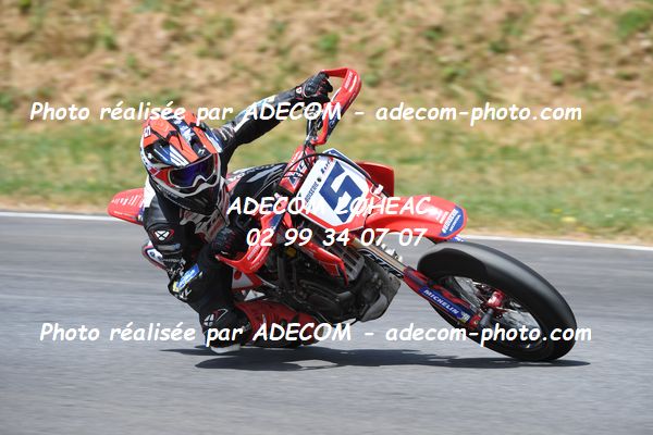 http://v2.adecom-photo.com/images//8.MOTO/2023/10_SUPERMOTARD_LOHEAC_2023/S4_65CC/DURAND_Valentin/41A_8393.JPG