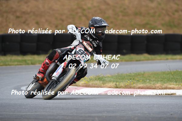 http://v2.adecom-photo.com/images//8.MOTO/2023/10_SUPERMOTARD_LOHEAC_2023/S4_65CC/PRECOP_Loris/41A_6009.JPG