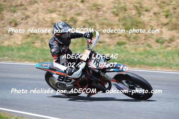 http://v2.adecom-photo.com/images//8.MOTO/2023/10_SUPERMOTARD_LOHEAC_2023/S4_65CC/PRECOP_Loris/41A_8422.JPG
