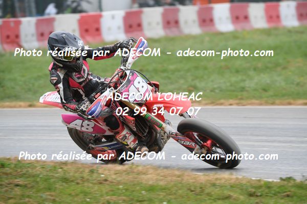 http://v2.adecom-photo.com/images//8.MOTO/2023/10_SUPERMOTARD_LOHEAC_2023/VETERAN_FEMININE/BAFFELEUF_Emma/41A_0073.JPG