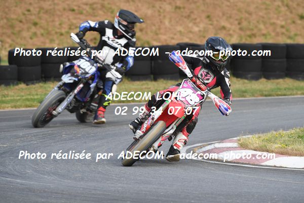 http://v2.adecom-photo.com/images//8.MOTO/2023/10_SUPERMOTARD_LOHEAC_2023/VETERAN_FEMININE/BAFFELEUF_Emma/41A_5910.JPG