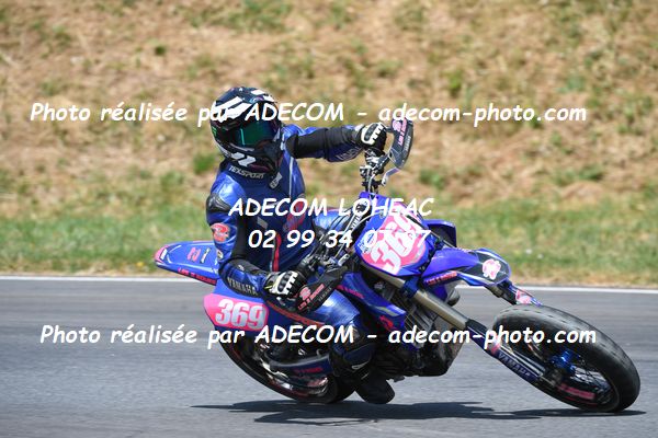 http://v2.adecom-photo.com/images//8.MOTO/2023/10_SUPERMOTARD_LOHEAC_2023/VETERAN_FEMININE/BLANDIN_Florine/41A_7863.JPG