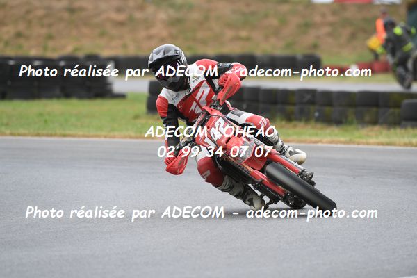 http://v2.adecom-photo.com/images//8.MOTO/2023/10_SUPERMOTARD_LOHEAC_2023/VETERAN_FEMININE/DENOYELLES_Sebastien/41A_0085.JPG