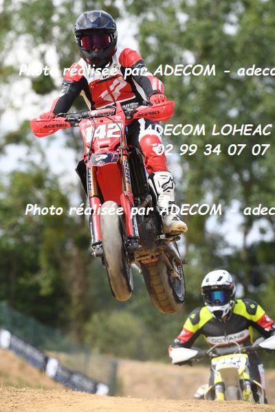 http://v2.adecom-photo.com/images//8.MOTO/2023/10_SUPERMOTARD_LOHEAC_2023/VETERAN_FEMININE/DENOYELLES_Sebastien/41A_1963.JPG