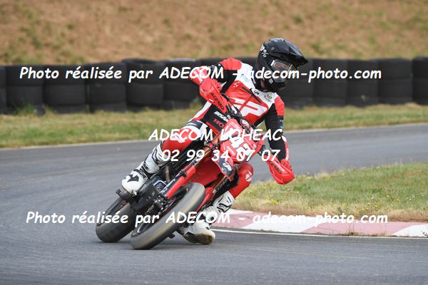 http://v2.adecom-photo.com/images//8.MOTO/2023/10_SUPERMOTARD_LOHEAC_2023/VETERAN_FEMININE/DENOYELLES_Sebastien/41A_5878.JPG