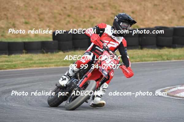 http://v2.adecom-photo.com/images//8.MOTO/2023/10_SUPERMOTARD_LOHEAC_2023/VETERAN_FEMININE/DENOYELLES_Sebastien/41A_5909.JPG