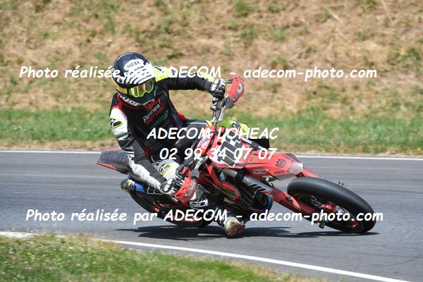 http://v2.adecom-photo.com/images//8.MOTO/2023/10_SUPERMOTARD_LOHEAC_2023/VETERAN_FEMININE/DEROUIN_Nicolas/41A_7775.JPG