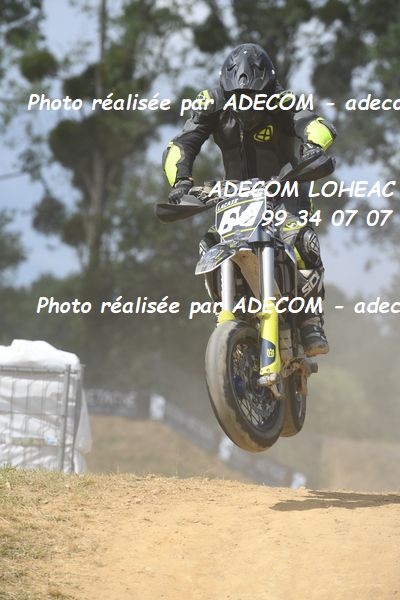 http://v2.adecom-photo.com/images//8.MOTO/2023/10_SUPERMOTARD_LOHEAC_2023/VETERAN_FEMININE/LACAZE_Stephane/41A_1882.JPG