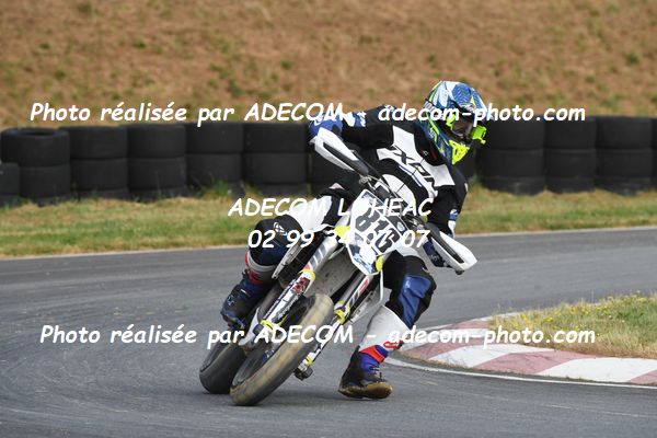 http://v2.adecom-photo.com/images//8.MOTO/2023/10_SUPERMOTARD_LOHEAC_2023/VETERAN_FEMININE/MICHALSKI_Jerome/41A_5939.JPG