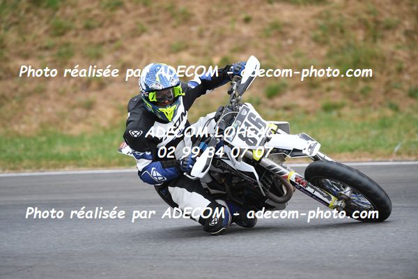 http://v2.adecom-photo.com/images//8.MOTO/2023/10_SUPERMOTARD_LOHEAC_2023/VETERAN_FEMININE/MICHALSKI_Jerome/41A_7434.JPG