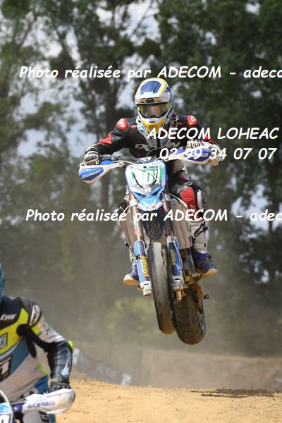 http://v2.adecom-photo.com/images//8.MOTO/2023/10_SUPERMOTARD_LOHEAC_2023/VETERAN_FEMININE/PIERRE_Mickael/41A_1894.JPG