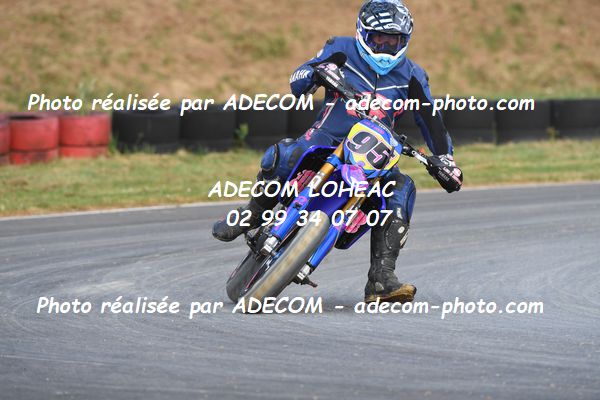 http://v2.adecom-photo.com/images//8.MOTO/2023/10_SUPERMOTARD_LOHEAC_2023/VETERAN_FEMININE/SALVATORE_Alex/41A_5772.JPG