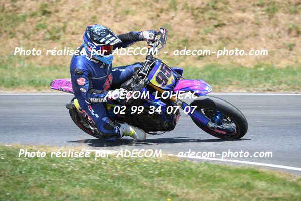 http://v2.adecom-photo.com/images//8.MOTO/2023/10_SUPERMOTARD_LOHEAC_2023/VETERAN_FEMININE/SALVATORE_Alex/41A_7737.JPG