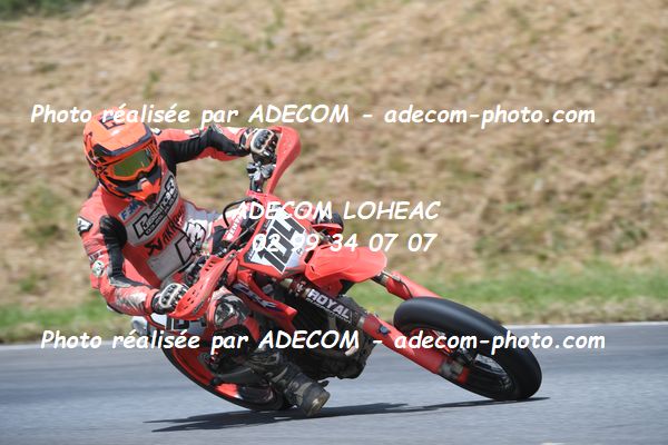http://v2.adecom-photo.com/images//8.MOTO/2024/SUPERMOTARD_LOHEAC_2024/CHALLENGER/CARRE_Alexis/00A_3292.JPG