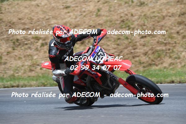 http://v2.adecom-photo.com/images//8.MOTO/2024/SUPERMOTARD_LOHEAC_2024/CHALLENGER/DUMONTIER_Anthony/00A_3069.JPG