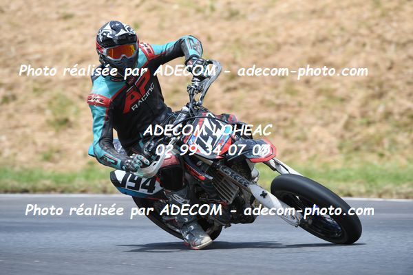 http://v2.adecom-photo.com/images//8.MOTO/2024/SUPERMOTARD_LOHEAC_2024/CHALLENGER/JULIAN_Maxime/00A_3153.JPG