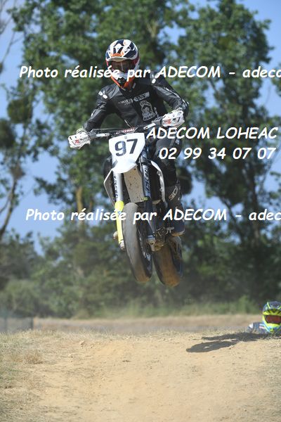 http://v2.adecom-photo.com/images//8.MOTO/2024/SUPERMOTARD_LOHEAC_2024/CHALLENGER/MUZY_Antonin/00A_2308.JPG