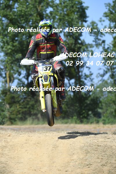 http://v2.adecom-photo.com/images//8.MOTO/2024/SUPERMOTARD_LOHEAC_2024/CHALLENGER/POIRSON_Valentin/00A_2082.JPG
