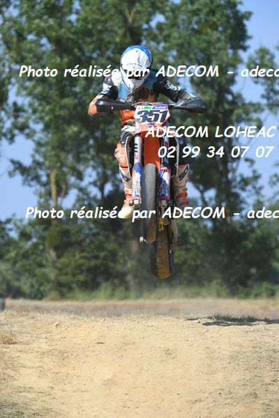 http://v2.adecom-photo.com/images//8.MOTO/2024/SUPERMOTARD_LOHEAC_2024/CHALLENGER/SWIATLY_Irwin/00A_2327.JPG