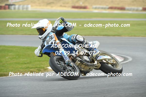 http://v2.adecom-photo.com/images//8.MOTO/2024/SUPERMOTARD_LOHEAC_2024/CHALLENGER/ULLRICH_Paul/00A_4619.JPG
