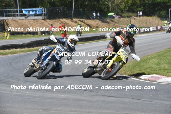 http://v2.adecom-photo.com/images//8.MOTO/2024/SUPERMOTARD_LOHEAC_2024/CHALLENGER/ULLRICH_Paul/00A_6076.JPG